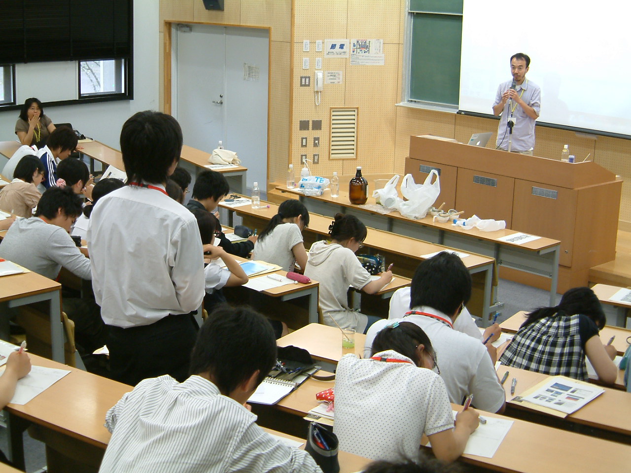 http://www.ige.tohoku.ac.jp/mirai/news/upload_items/201207/DSCF1107.JPG
